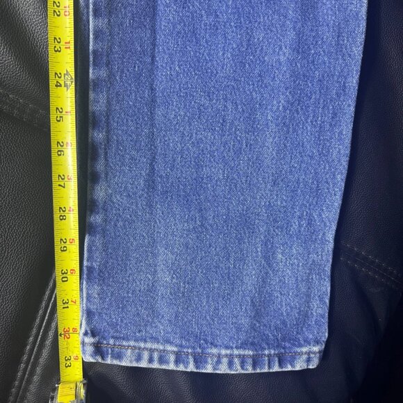 Wrangler Men's Straight Leg Jeans Blue Denim Relaxed Fit Rugged Wear 38x32 - Picture 13 of 16